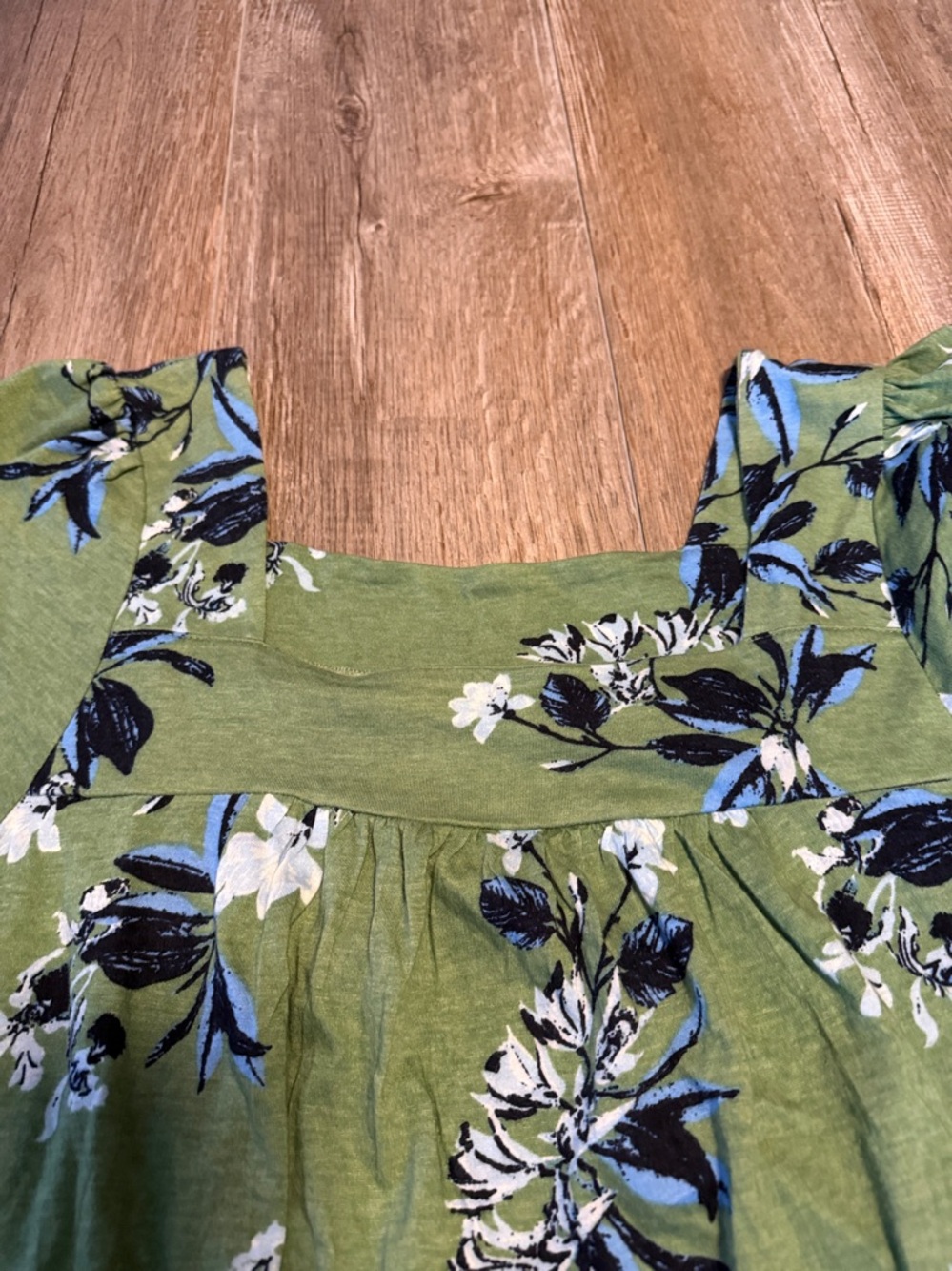 Lucky Brand Floral Square-Neck Tee - Picture 3 of 7